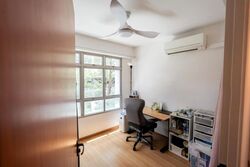 Blk 26 Ghim Moh Valley (Queenstown), HDB 3 Rooms #607847041